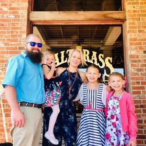 Meet your Posher, Jonathan